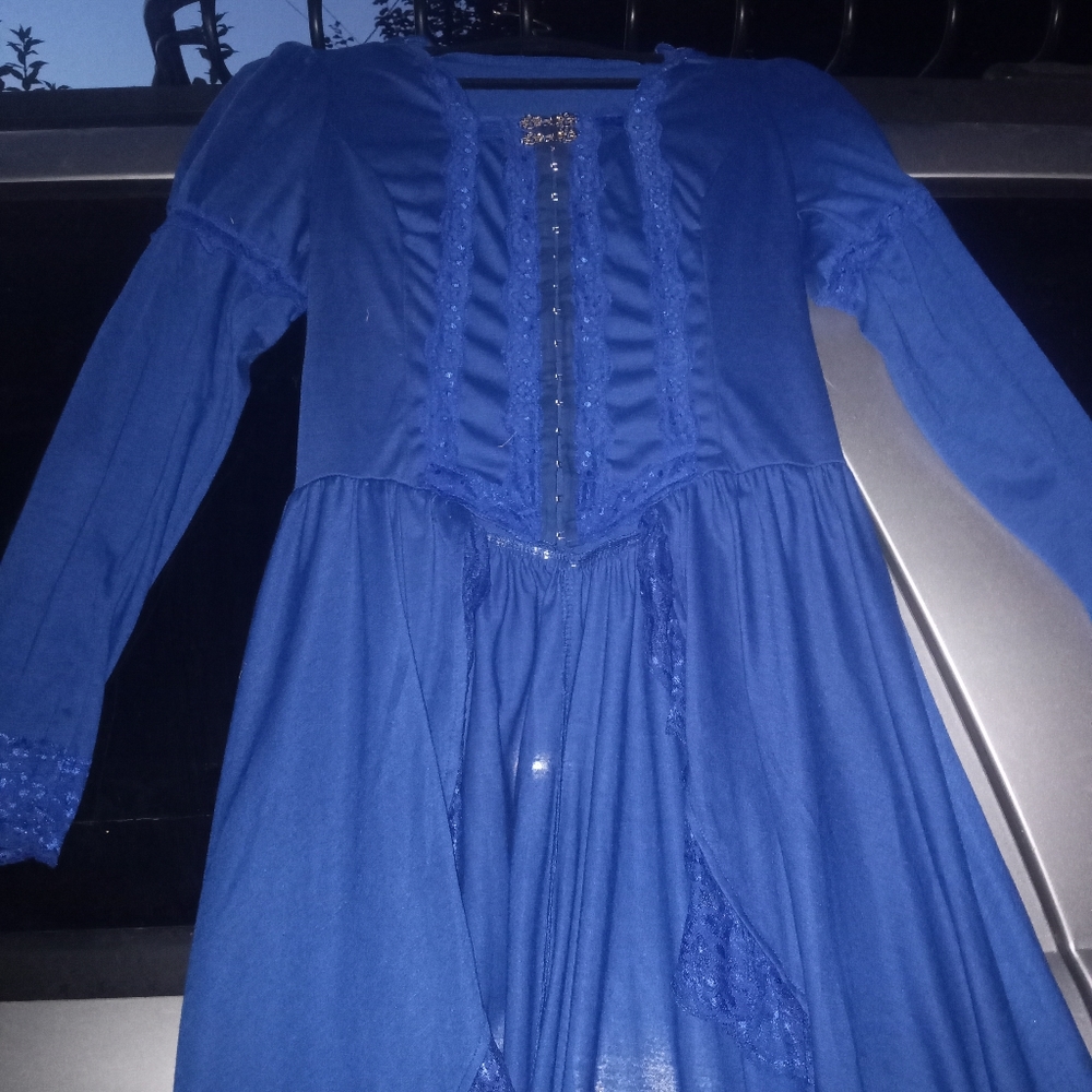 Lacey Blue Renaissance/Victorian style duster - Picture 5 of 7